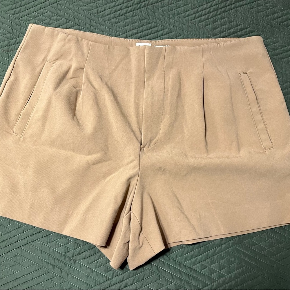 Women's Tan Pleated Dress Shorts